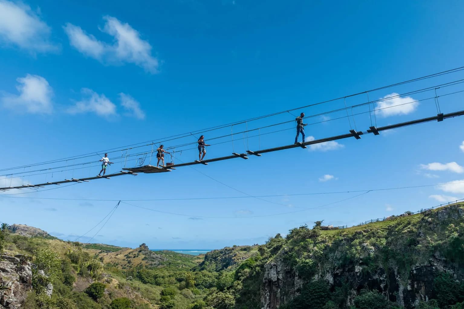 Rando Pistache et pont suspendu